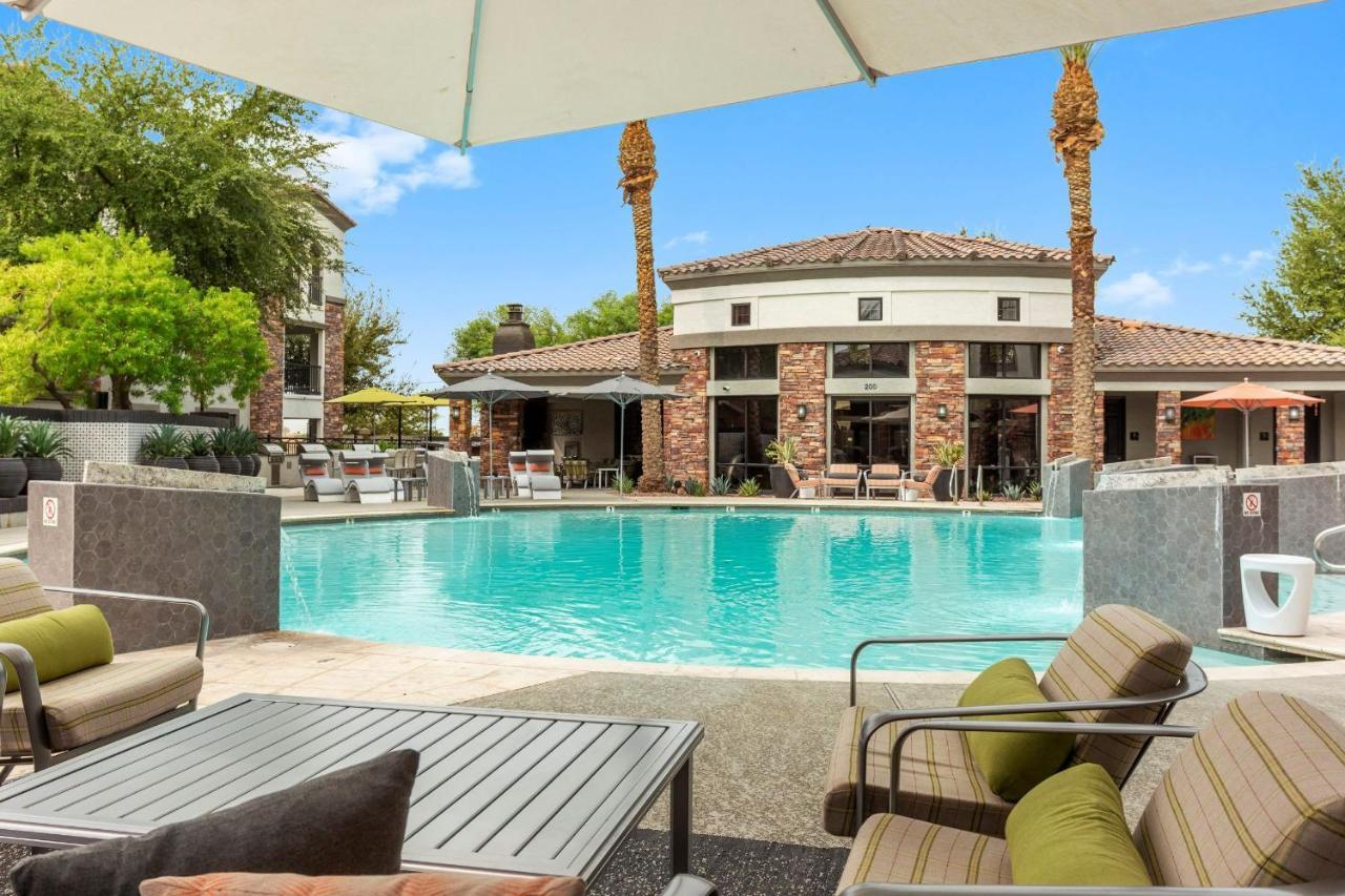 Cozysuites Glendale By The Stadium With Pool 06 Exterior foto